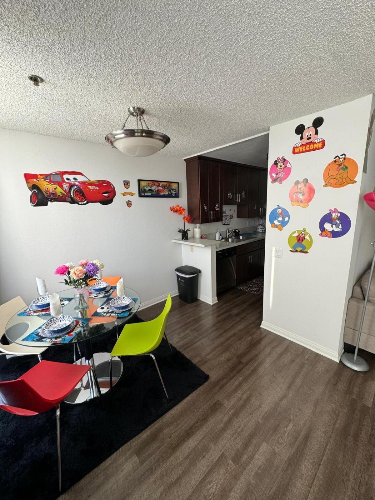 Mario, Harry Potter, Disney & Not Themed Loft Universal Studios 10Min Loft Apartment Los Angeles Exterior photo